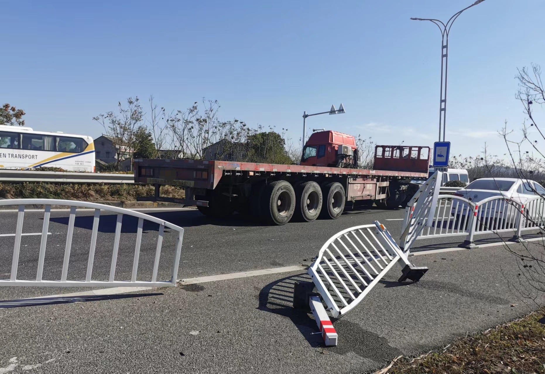 道路行車 安全第一