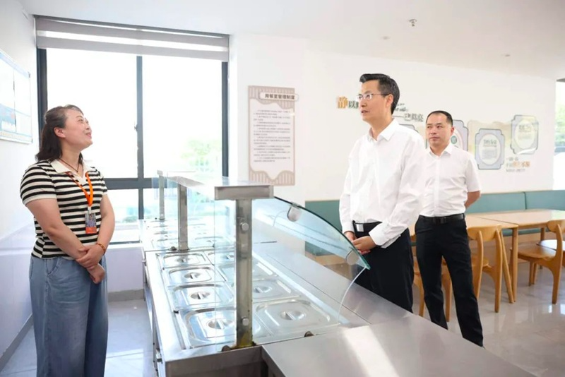 陈伟调研督导群众身边不正之风和腐败问题集中整治工作