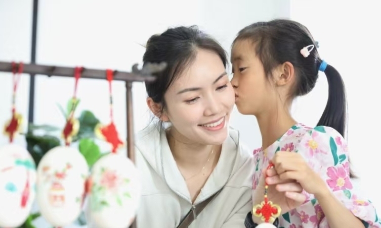 非遺彩蛋謝母恩