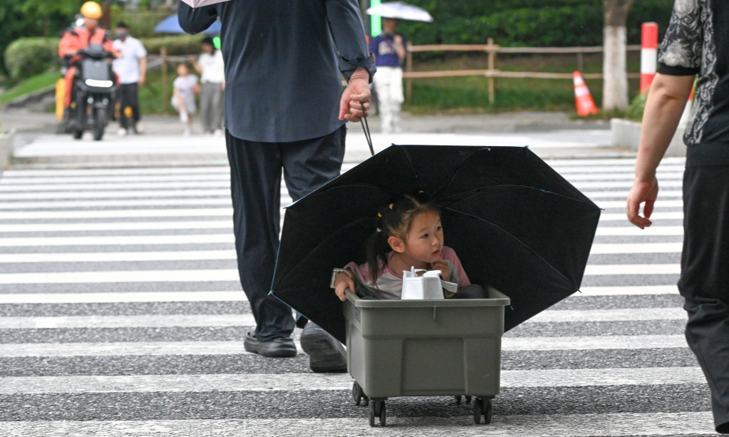 
                低涡移走雨渐收 禾城明日多云为主
