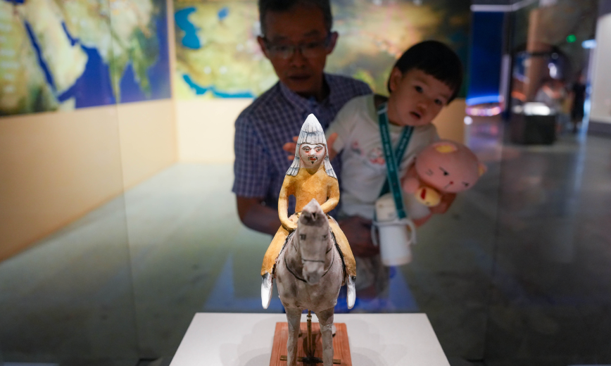 
                丝路瑰宝“走进”江南水乡