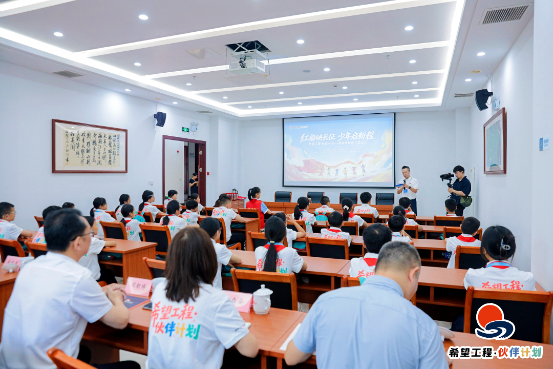 图1：活动现场.jpg