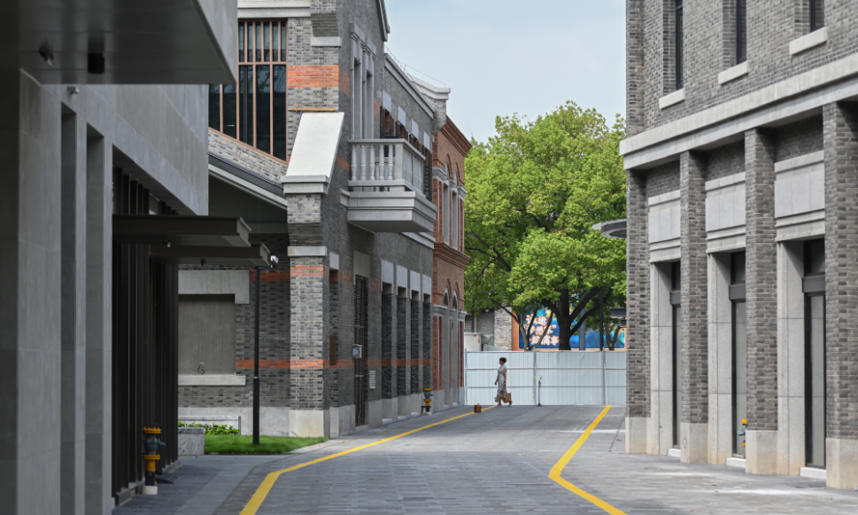 
                梅湾街二期焕新登场 老建筑与时代共舞