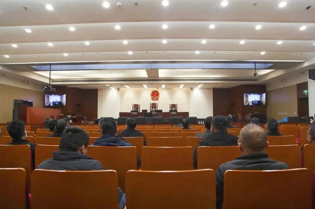 cea267059de0c138485f46d2258283e9.jpg cea267059de0c138485f46d2258283e9.jpg